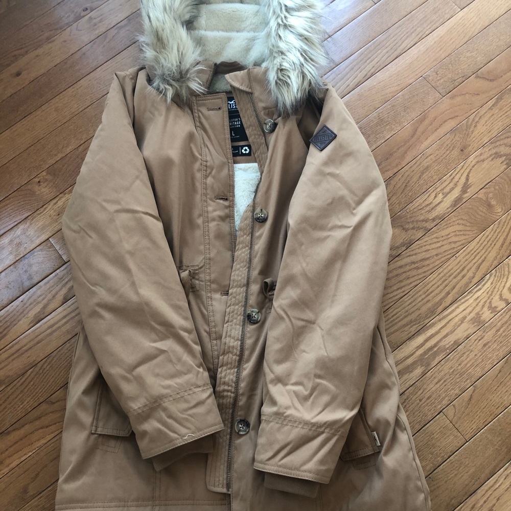Hollister parka